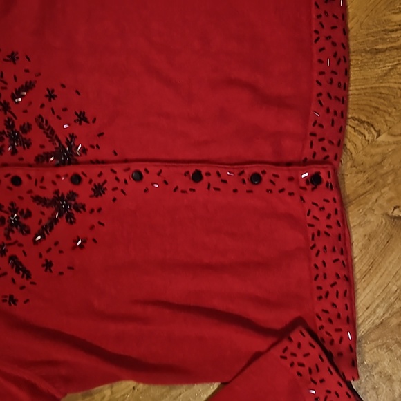 Kathy Lee Collection beaded red sweater size Large - Picture 5 of 7